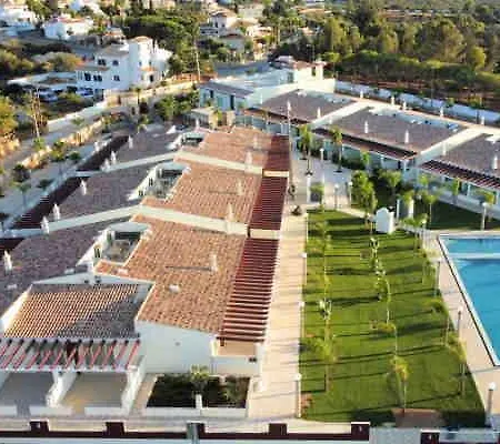 Rural Brícia Du Mar 4*