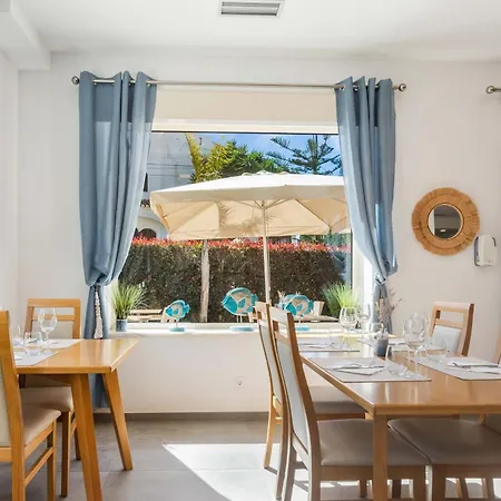 Rural Bricia Du Mar 4*